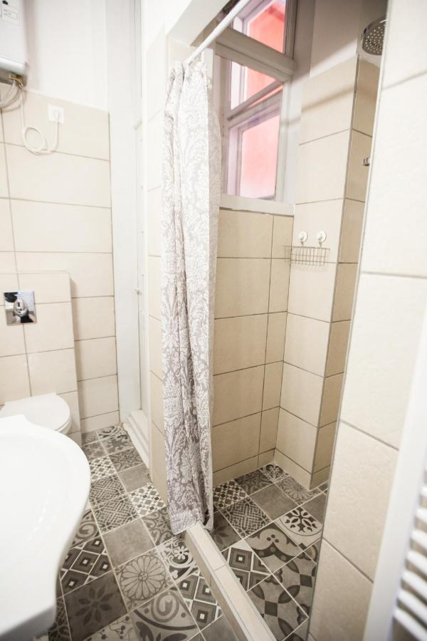 N40 By Small Home Budapest Extérieur photo
